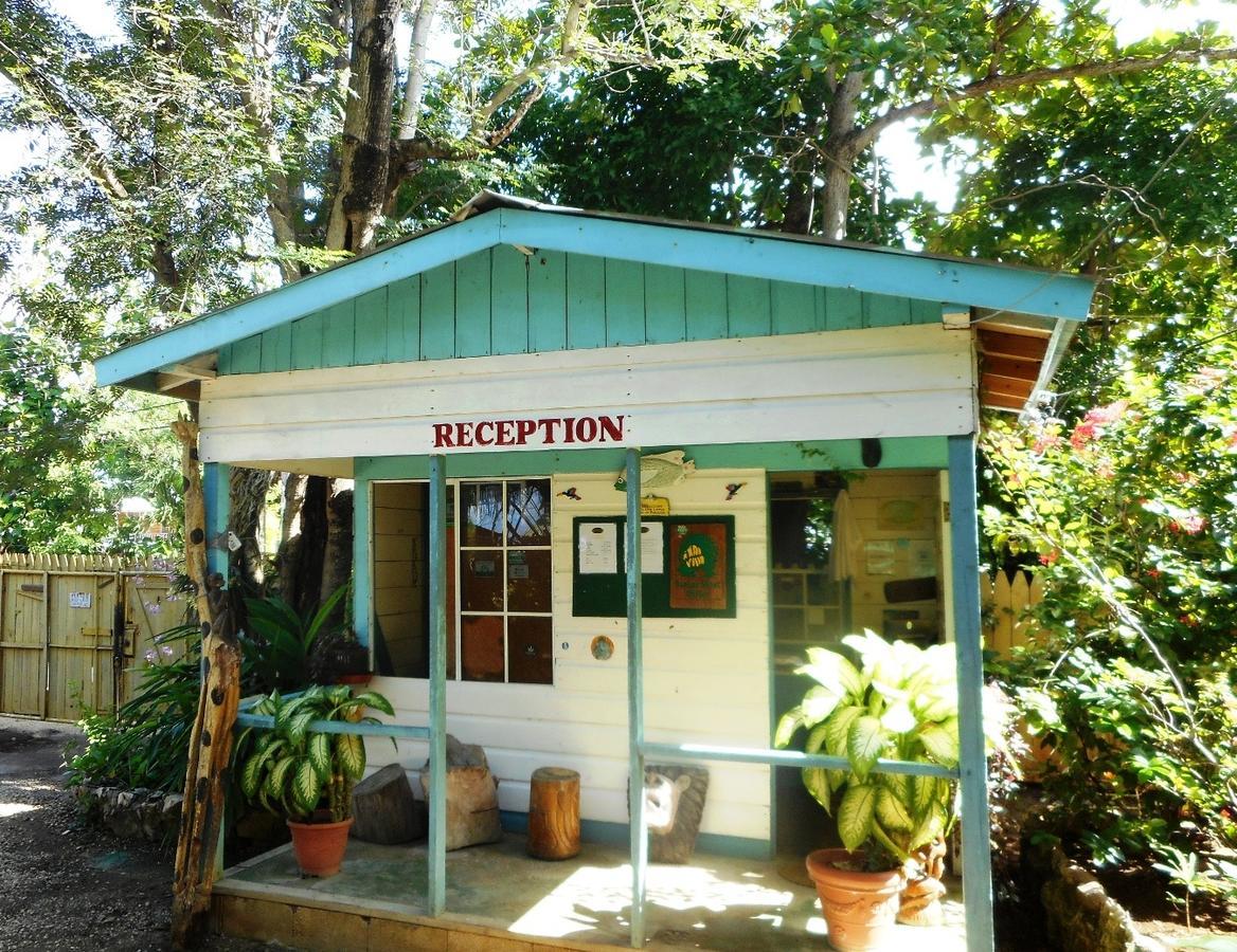 נגריל Banana Shout Resort מראה חיצוני תמונה
